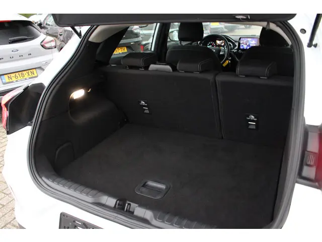 Ford Puma 1.0 EcoBoost Hybrid Titanium 2022 Benzine 18