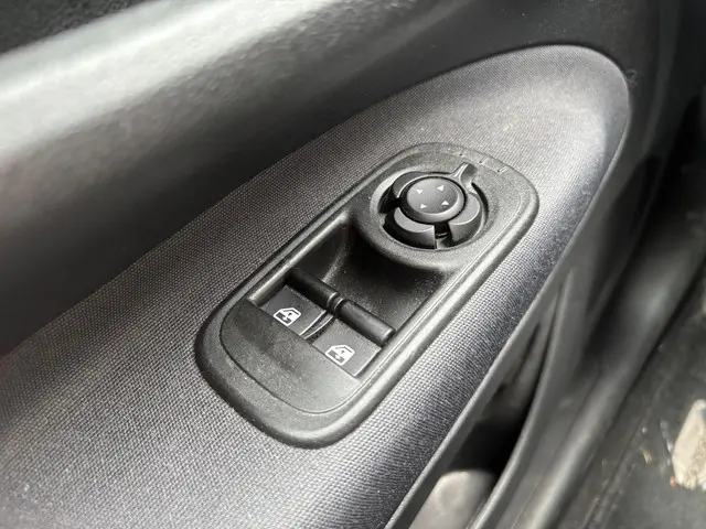 Fiat 500e C Icon 42 kWh 2023 Elektrisch 22