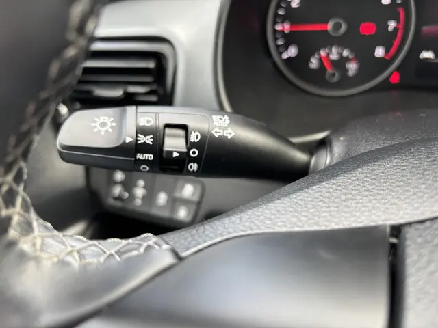 Kia Stonic 1.0 T-GDi MHEV DynamicPlusLine 2023 Benzine 23