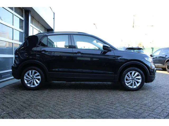 Volkswagen T-Cross 1.0 TSI Life 2023 Benzine 6