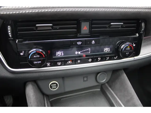 Nissan QASHQAI MHEV 158 Xtronic Tekna Plus 2025 Benzine 39