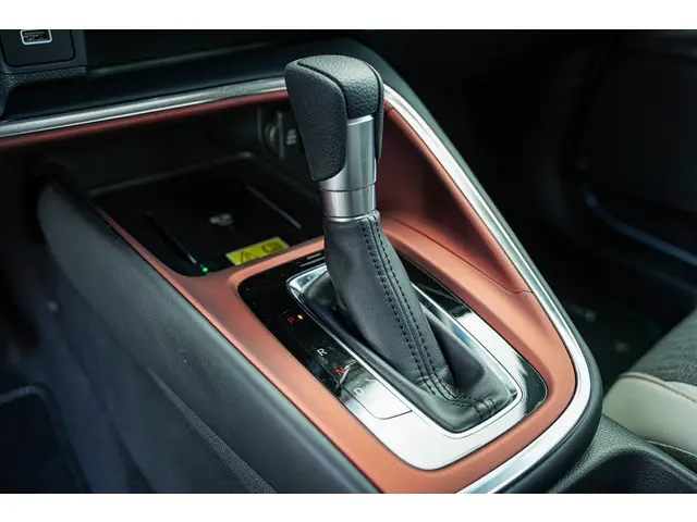 Honda HR-V 1.5i e:HEV ADVANCE STYLE 2024 Hybride Benzine 5
