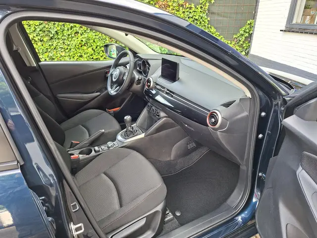 Mazda 2 1.5 Skyactiv-G Sportive 2023 Benzine 16