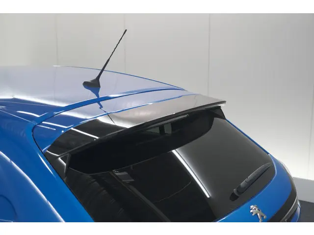 Peugeot 208 PureTech 100 Allure 2023 Benzine 20