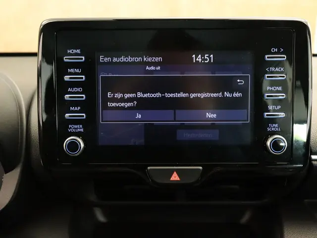 Toyota Yaris 1.5 Hybrid Active Plus 2021 Hybride Benzine 27