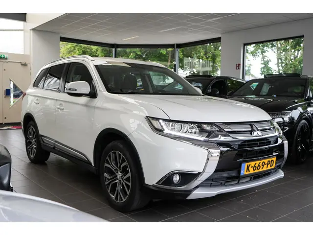 Mitsubishi Outlander 2.0 2017 Benzine 5