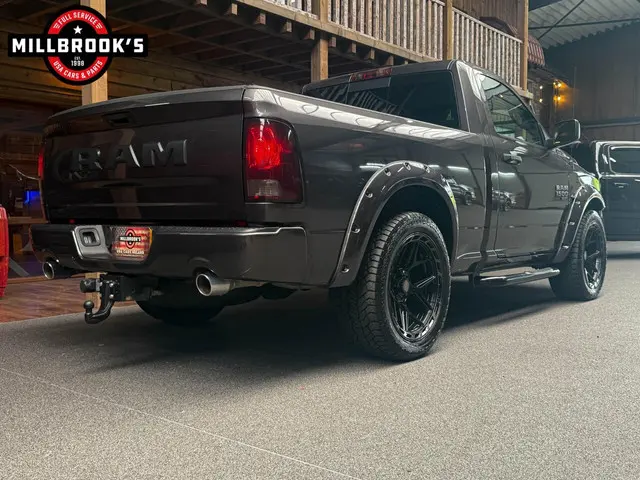 Dodge Ram 1500 5.7 V8 Classic Single Cab 2022 LPG/Gas 11