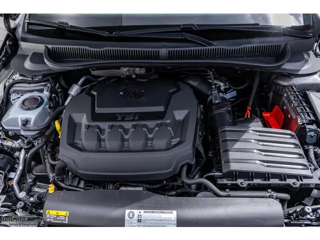 Volkswagen Polo 2.0 TSI GTI 2019 Benzine 33