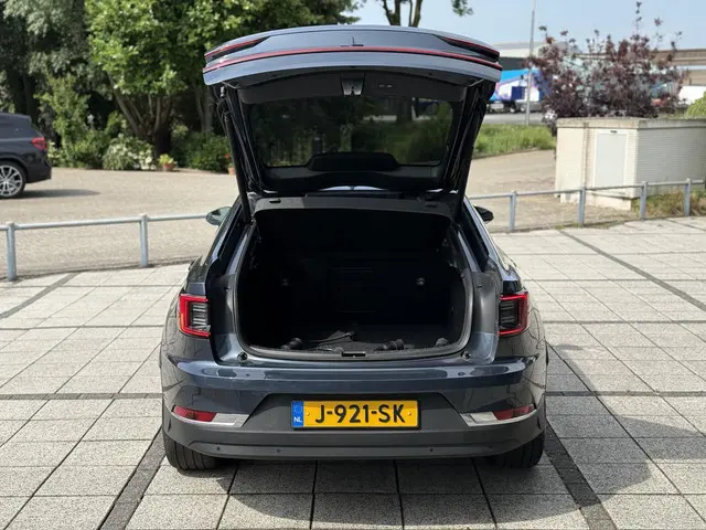 Polestar 2 Aut. Long Range Dual AWD 2020 Elektrisch 17