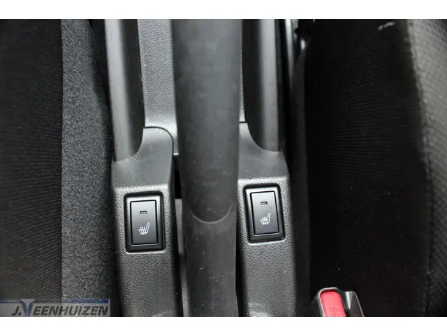 Suzuki Swift 1.2 Select 2018 Benzine 22