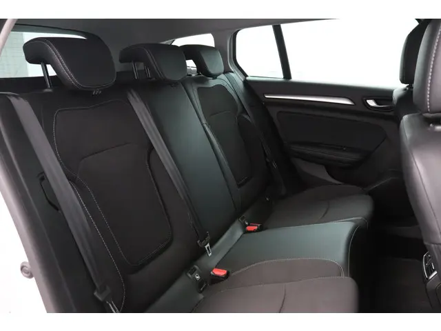 Renault Mégane Estate 1.3 TCe Intens 2021 Benzine 15