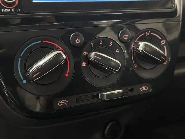 Mitsubishi Space Star 1.2 Cool+ 2022 Benzine 11