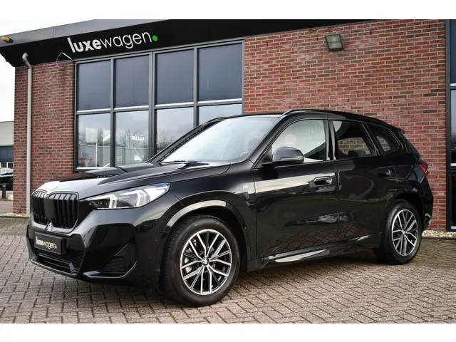 BMW X1 sDrive18i M-Sport 2025 Benzine 31