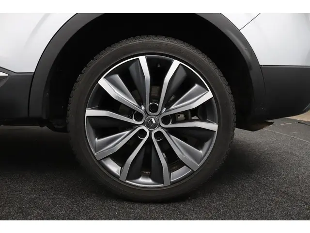 Renault Kadjar 1.3 TCe 140 EDC Bose 2019 Benzine 36