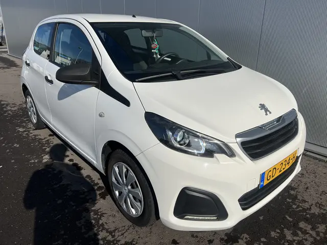 Peugeot 108 1.0 e-VTi Access 2015 Benzine 9