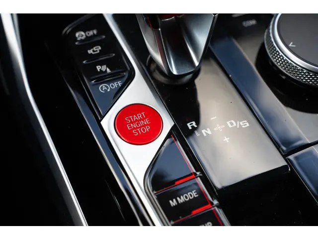 BMW M4 4-serie Coupé Competition 2021 Benzine 48