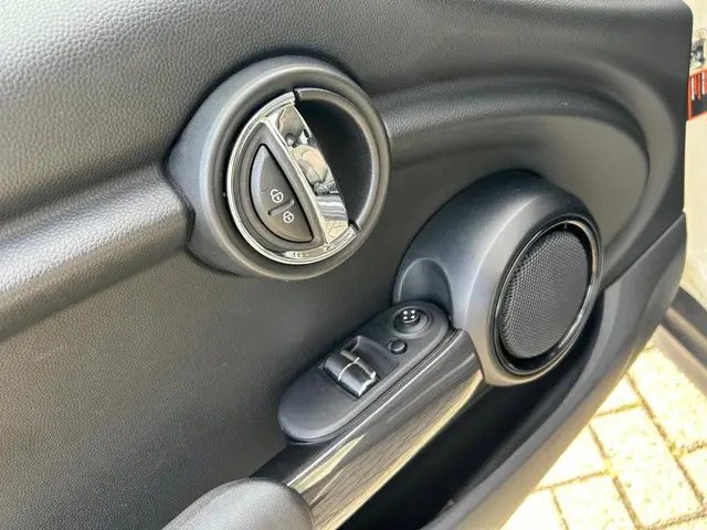 MINI One 1.2 2015 Benzine 11