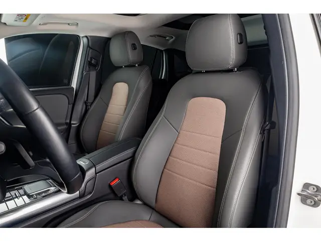 Mercedes-Benz EQA 250 67 kWh 2023 Elektrisch 7