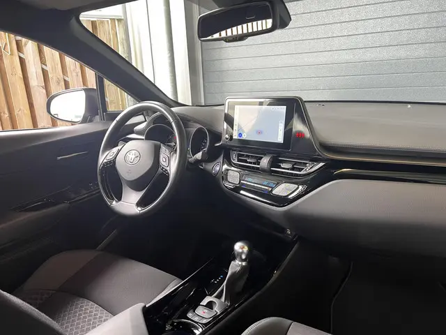Toyota C-HR 2.0 Hybrid Team D 2022 Hybride Benzine 26