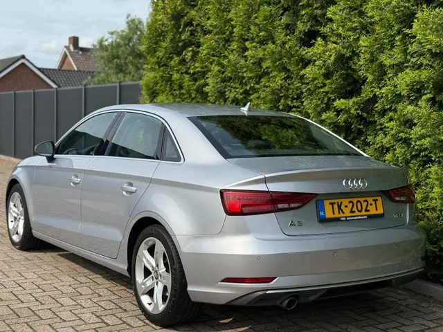 Audi A3 Limousine 30 TFSI Sport CarPlay 2018 Benzine 3