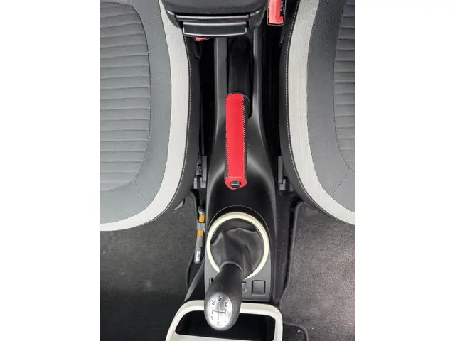 Renault Twingo 1.0 SCe Collection 2016 Benzine 12