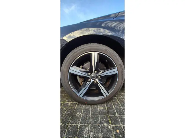 Volvo V40 1.6 T3 Momentum 2013 Benzine 39