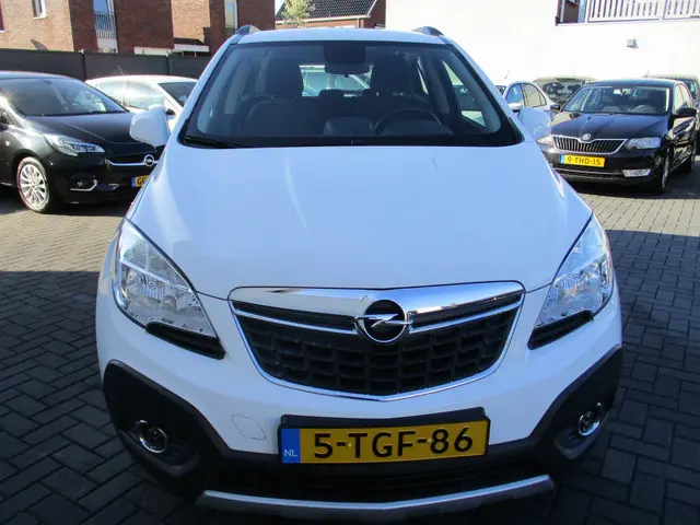 Opel Mokka 1.4 TURBO Edition Navi Airco LM ! 2014 Benzine 4