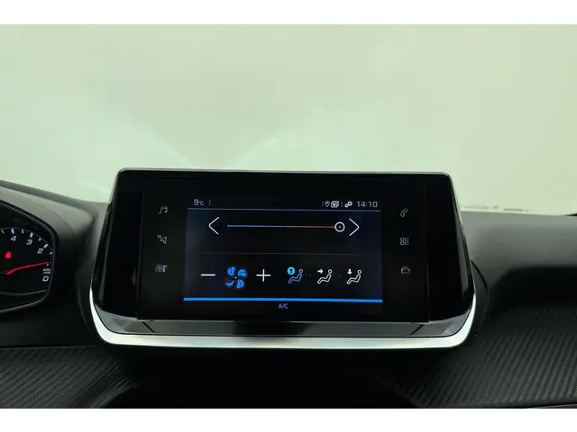 Peugeot 208 1.2 PureTech Active 2020 Benzine 24