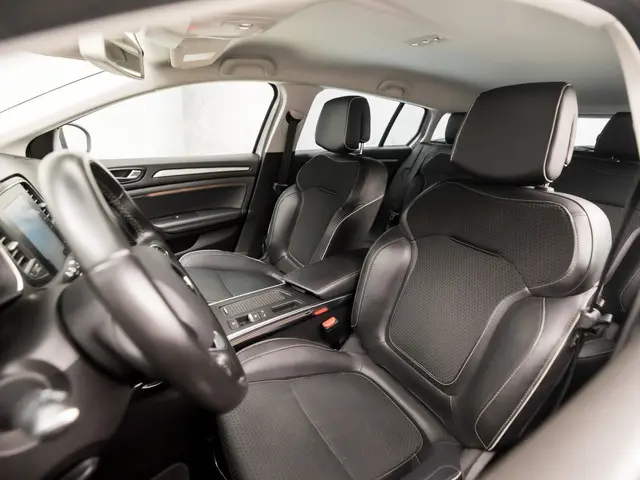 Renault Mégane Estate 1.2 TCe Bose Sport 2018 Benzine 14