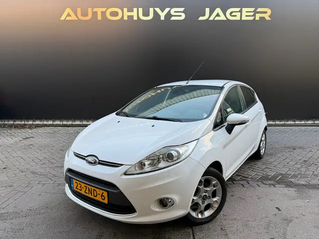 Ford Fiesta 1.25 Titanium 2013 Benzine 4