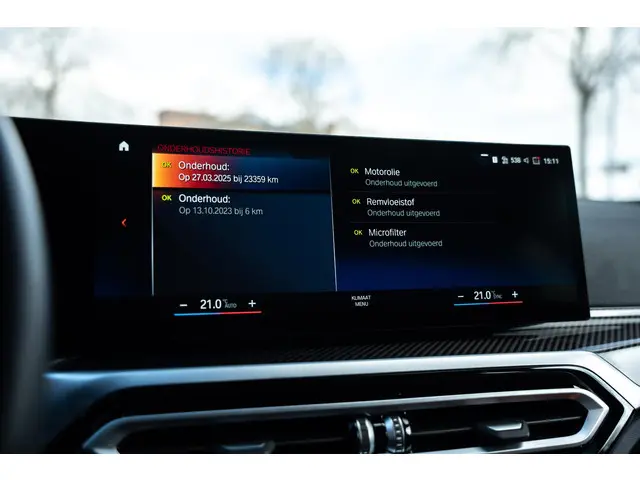 BMW 3 Serie Touring 320i High Executive 2023 Benzine 54