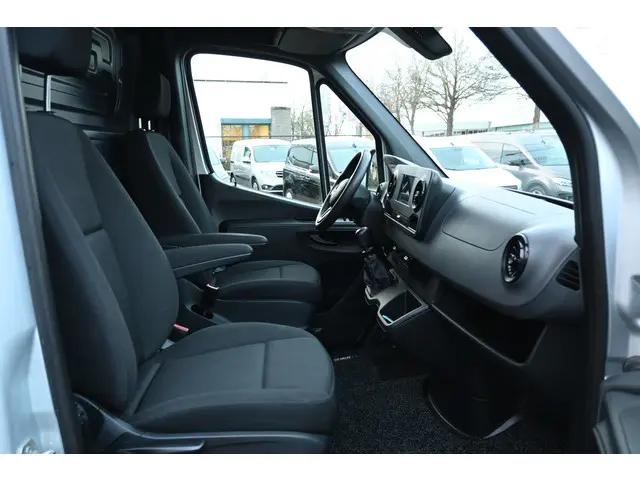 Mercedes-Benz Sprinter 316 CDI L2H1 2019 Diesel 9