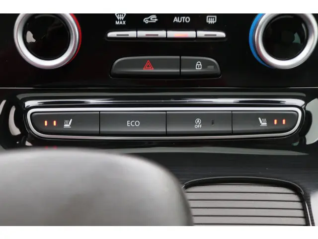 Renault Espace 1.8 TCe Limousin 7p. 2018 Benzine 55