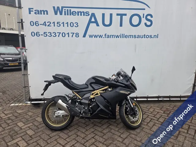 TRMotor TR125-2 TR 125-2 Black edtion 2025 Benzine