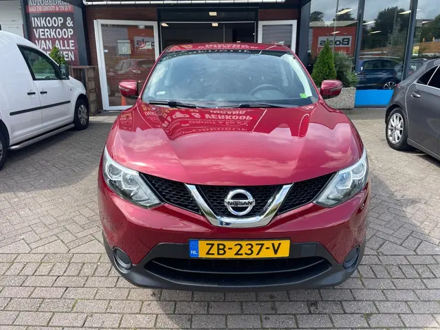 Nissan QASHQAI 1.2 Visia 2015 Benzine 2