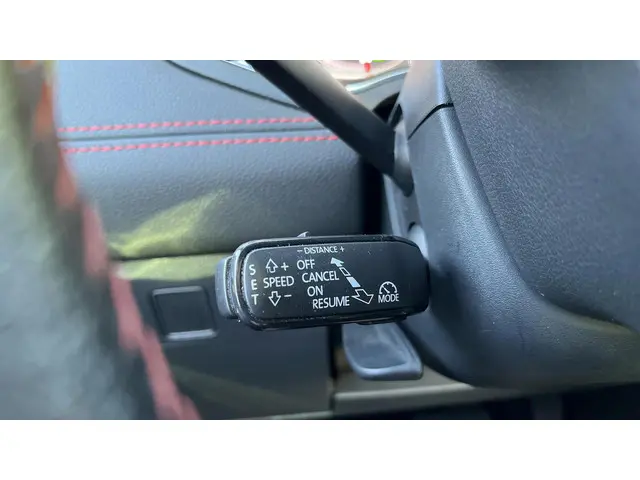 SEAT Arona 1.0 TSI FR Business Intense 2019 Benzine 19