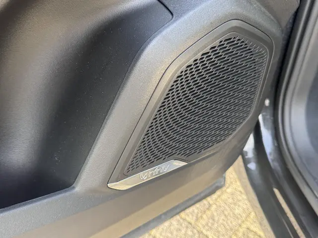 Lynk & Co 01 1.5 2023 Hybride Benzine 25