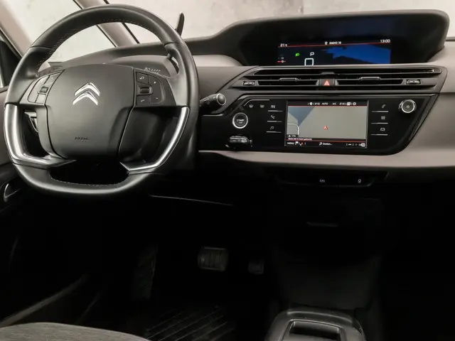 Citroën C4 Picasso 1.2 PureTech Sport 2017 Benzine 7