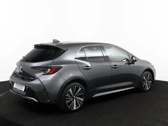 Toyota Corolla Hybrid 140 Dynamic 2025 Hybride Benzine 2