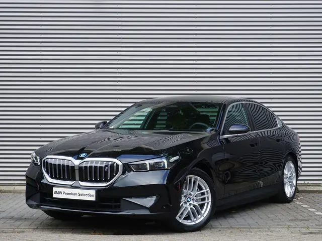 BMW i5 Sedan eDrive40 2025 Elektrisch 37