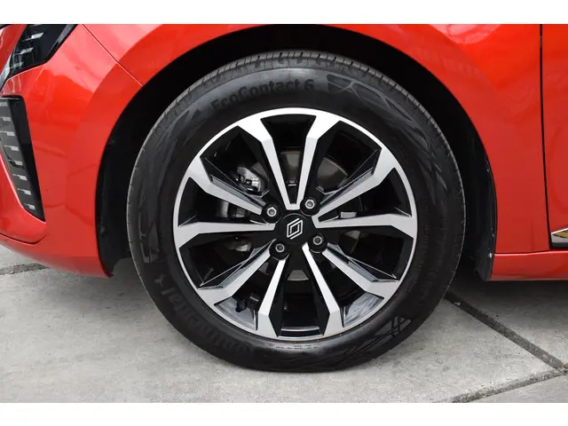 Renault Clio TCe 90 GPF techno 2024 Benzine 4