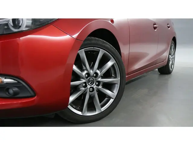 Mazda 3 2.0 SkyActiv-G 120 GT-M 2017 Benzine 12