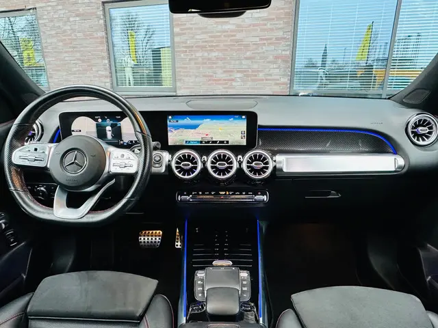 Mercedes-Benz GLB 180 d Premium 2021 Diesel 18