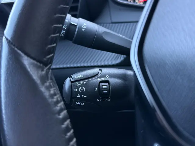 Peugeot 208 1.2 PureTech Active 2020 Benzine 20