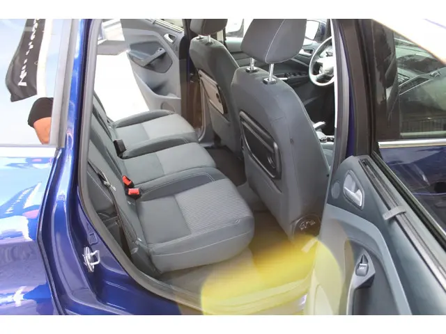 Ford C-MAX 1.6 Eco. Titanium 2014 Benzine 21