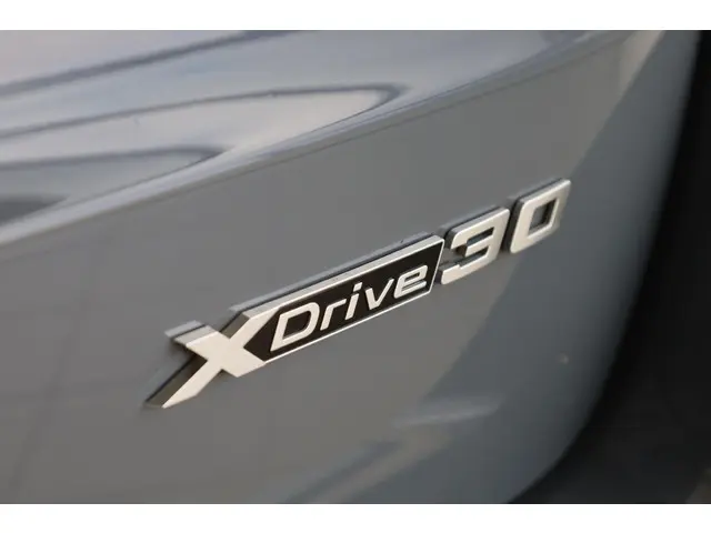 BMW iX1 xDrive30 2024 Elektrisch 32