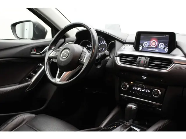 Mazda 6 Sportbreak 2.2D SkyActiv-D 175 GT-M 2015 Diesel 15