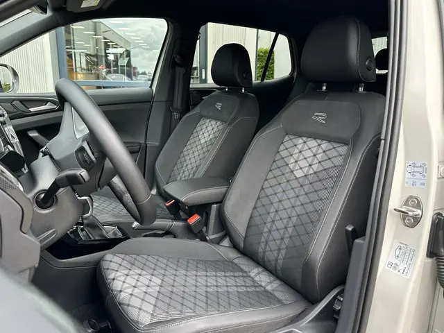 Volkswagen T-Cross 1.5 TSI R-Line Business 2024 Benzine 15