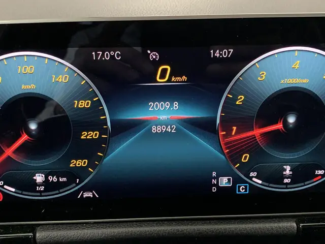 Mercedes-Benz B-Klasse 180 Premium 2020 Benzine 4