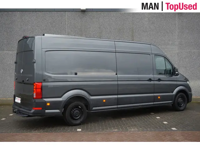 Volkswagen Crafter 35 2.0 TDI L4H3 Highline 2022 Diesel 3